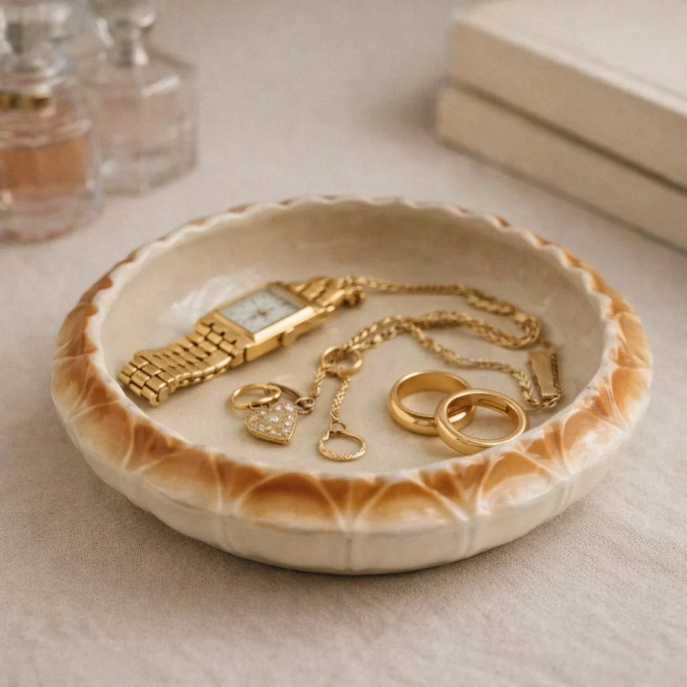 Czechoslovak Ceramic Trinket Dish Jewelry Candy Catchall Mid Century VTG